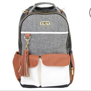 BRAND NEW IN BAG ITZY RITZY BOSS BACKPACK!